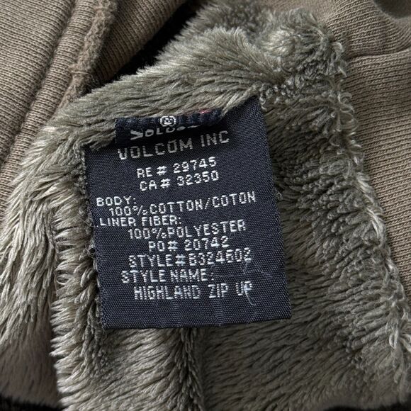 Volcom Jacket Womens Medium Faux Fur Lined Zip Up Hoodie Y2K Skater Punk 2000s - Picture 10 of 14